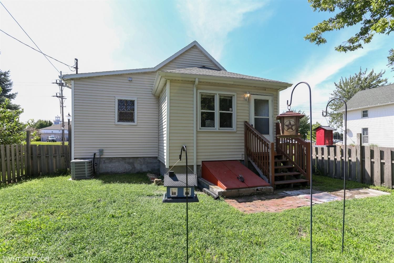 522 Wabash St, Michigan City, IN 46360